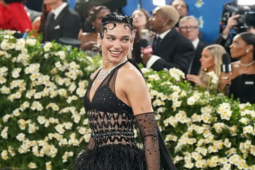 デュア・リパ、「40 Under 40」リッチリストに最年少でランクイン イメージ