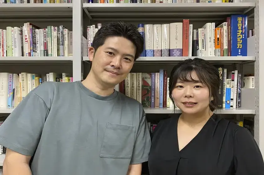 「ボロボロでも一緒にいたい」人形を研究する早大准教授がぬいぐるみを愛でるのは「未来志向」な行為だと断言する理由 イメージ