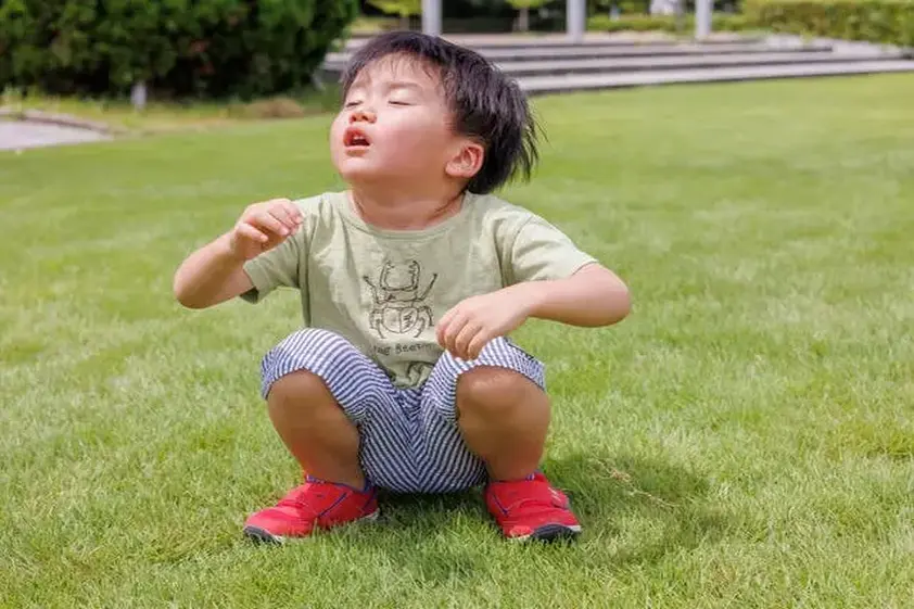 「子どもの熱中症」気を付けるべきは気温だけじゃない! 死亡事故から学ぶ“命を守る知識” イメージ