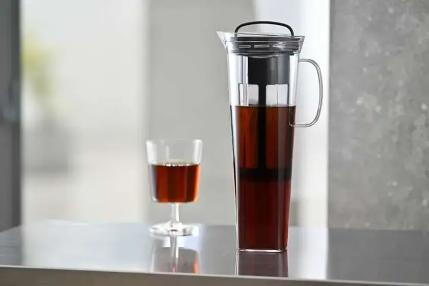 え、これガラスじゃないの?ハリオの「水出しコーヒーポット」が割れにくい理由 イメージ