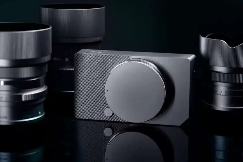 “美しすぎるカメラ”で話題の「SIGMA BF」をプロが体験。潔さの中に宿る写真機としての本質とは イメージ