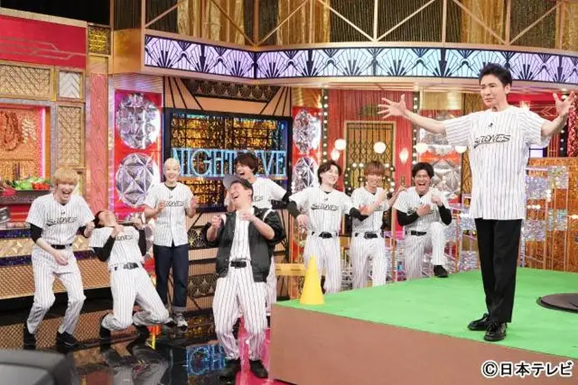 70歳の郷ひろみ「Golden SixTONES」で全力バトル! スケボー滑走&大ボケ連発 イメージ