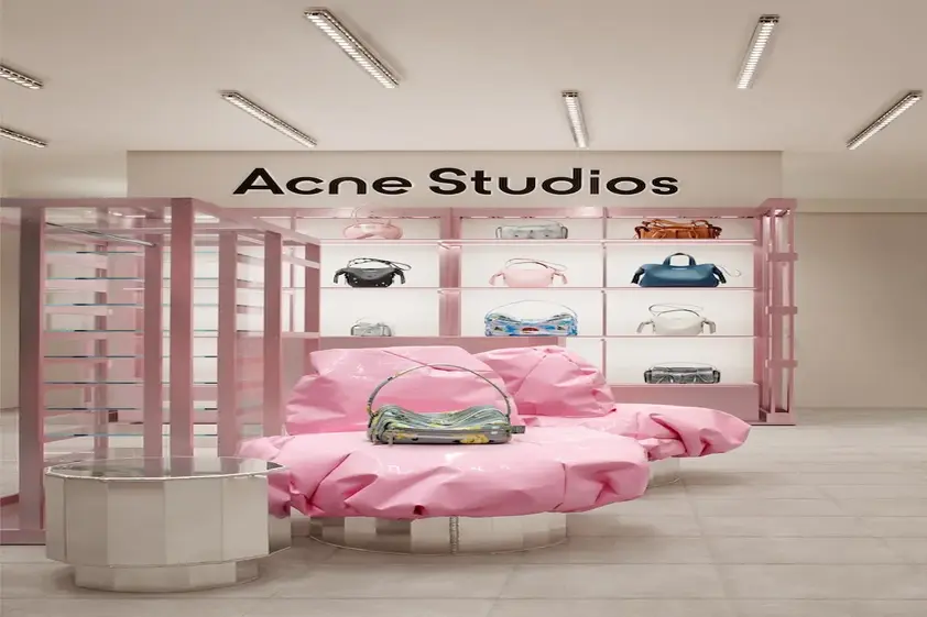 ブランドを象徴するピンクが目印です。アクネ ストゥディオズの新店舗が渋谷PARCOにオープン! イメージ