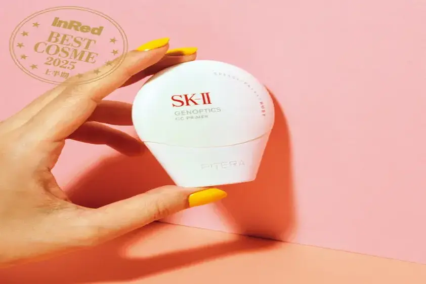 【2025年上半期ベストコスメ速報!】下地部門1位は『SK-ⅠⅠ』!くすみを飛ばして明るい「オーラ肌」爆誕! イメージ